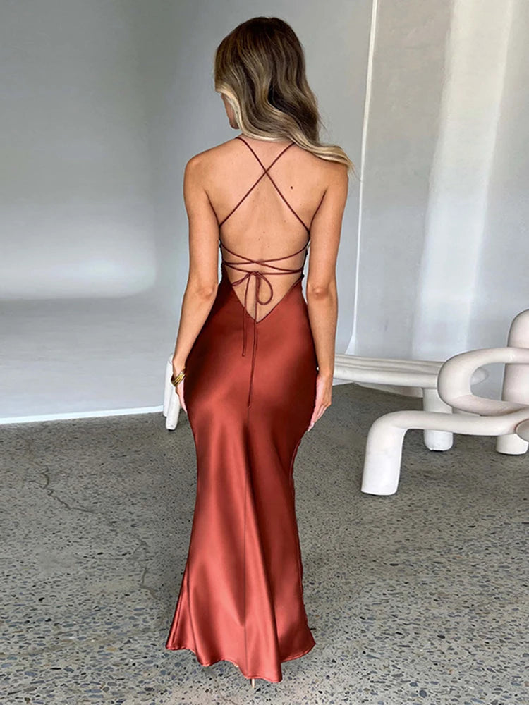 Reveal - Backless Dress